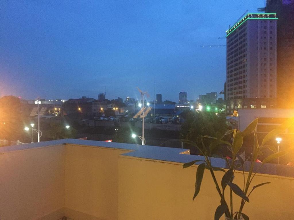K9 Riverside Hotel Phnom Penh Eksteriør billede